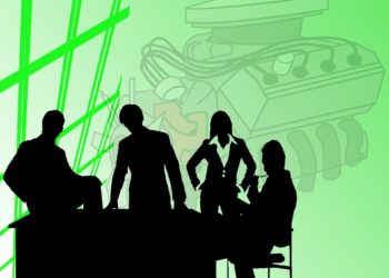 ¿Estudias y trabajas?
