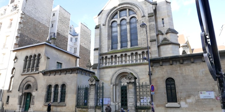 Falsificadores por amor al prójimo