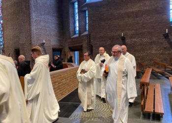 Ejercicios espirituales para sacerdotes