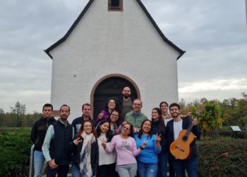 Encuentro de capacitación para el ministerio juvenil