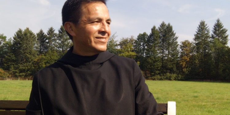 Presentación Padre Jorge Blanco