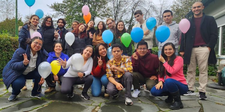 Me pongo en tus manos.