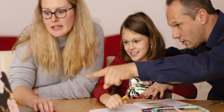 SER MEJORES PARA NUESTROS HIJOS